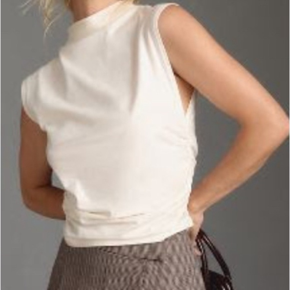 Elegant White Sleeveless Top